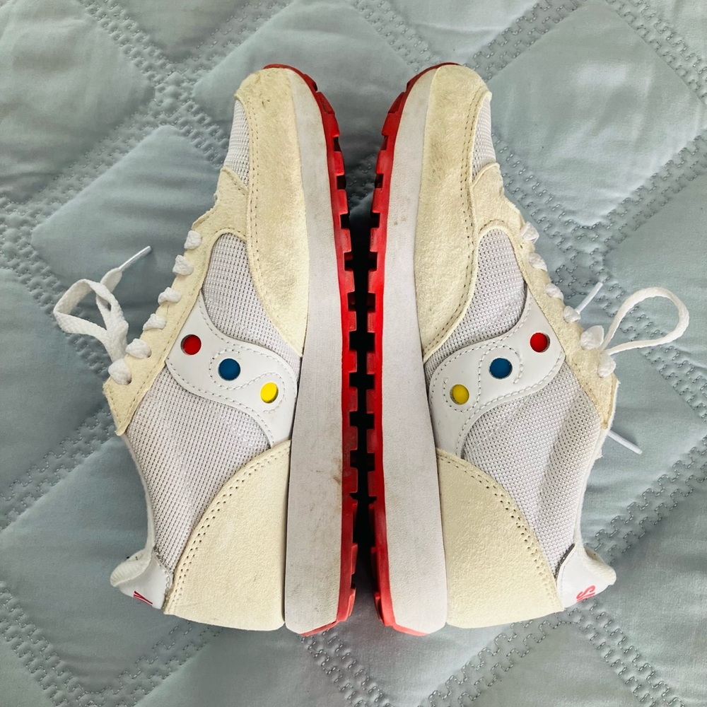 ❤️💙💛Men’s Sauconys in EUC, size 4.5